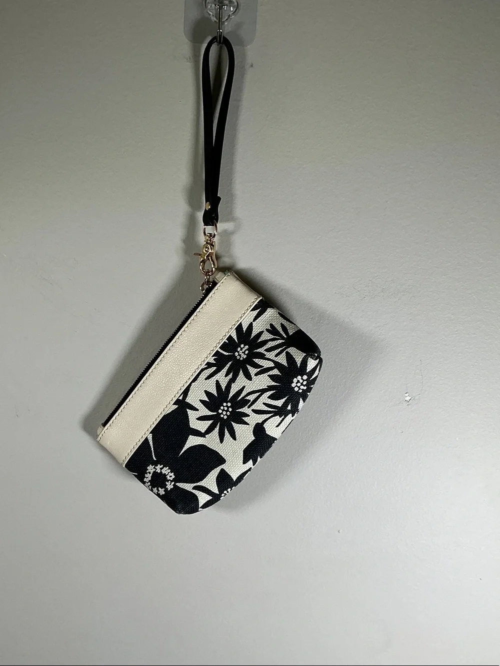 Spartina 449 Daufuskie Island Floral Wristlet Wallet Linen Leather EUC